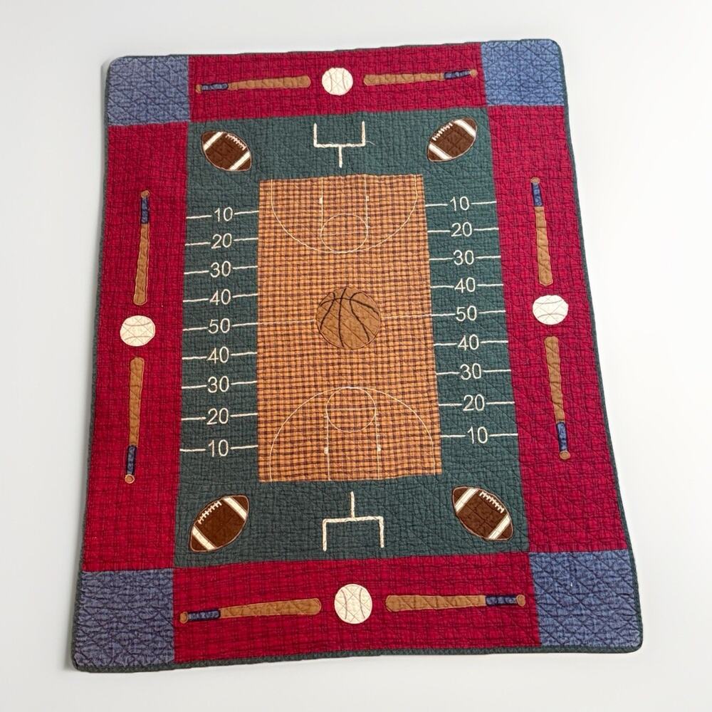 Donna Sharp Sports Quilt 1990’s Throw, Football, Basketball, Baseball 6x8 Red‎